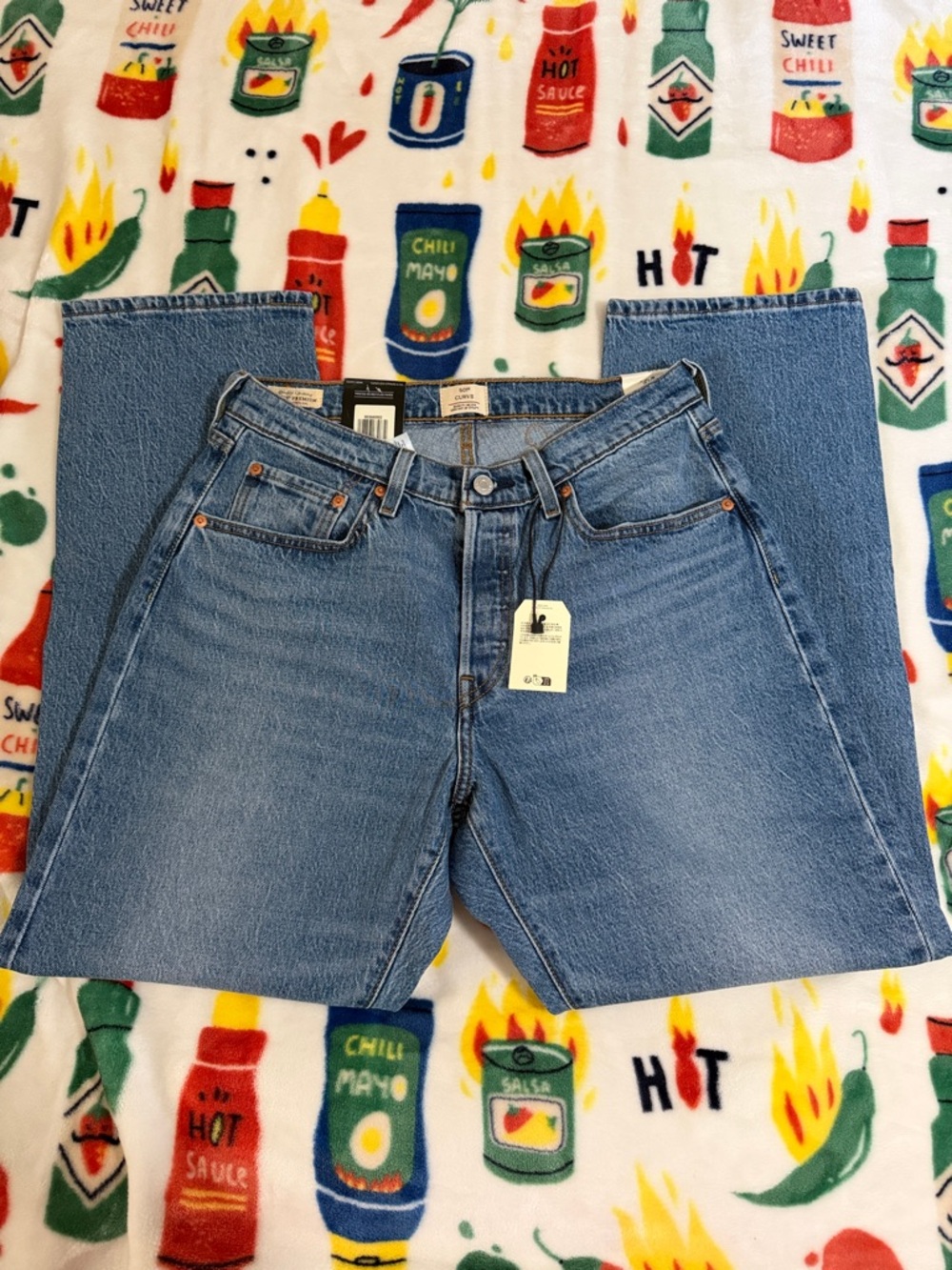 Women’s NWT Levi 501 CURVE 31 x 30